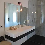 De L'artemise & فندق