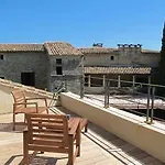 De L'artemise & فندق Uzès