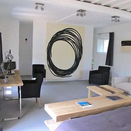 De L'artemise & 3* Uzès