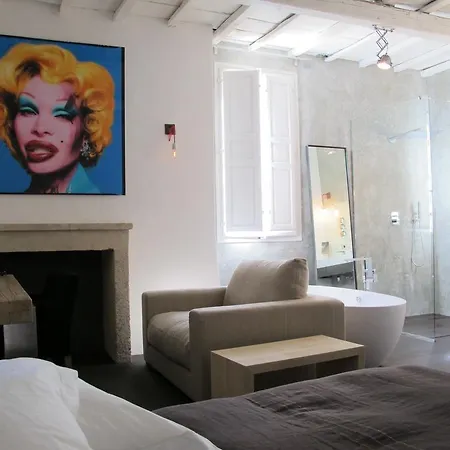 De L'artemise & 3* Uzès