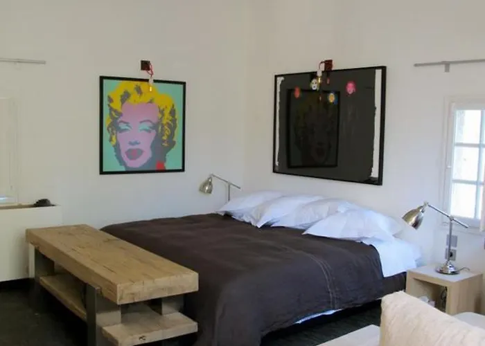 De L'artemise & Uzès